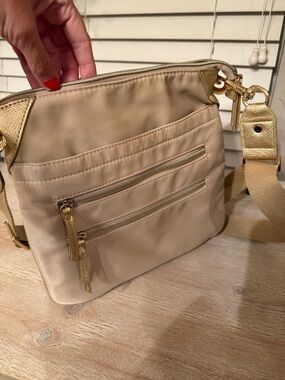 Chico's Neutral Beige Crossbody with Gold Hardware